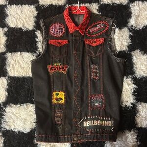 Men's Custom made Cult “Electric” Vest.Size md.Black and Red Embroidered Vest